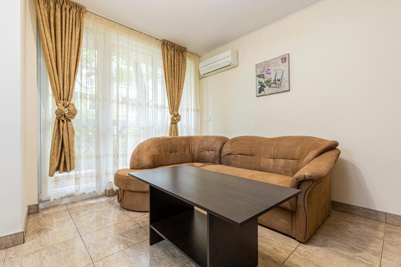 1Bd Apartment In A Calm Area Near The Centre By Flat Mаnager Plovdiv Luaran gambar
